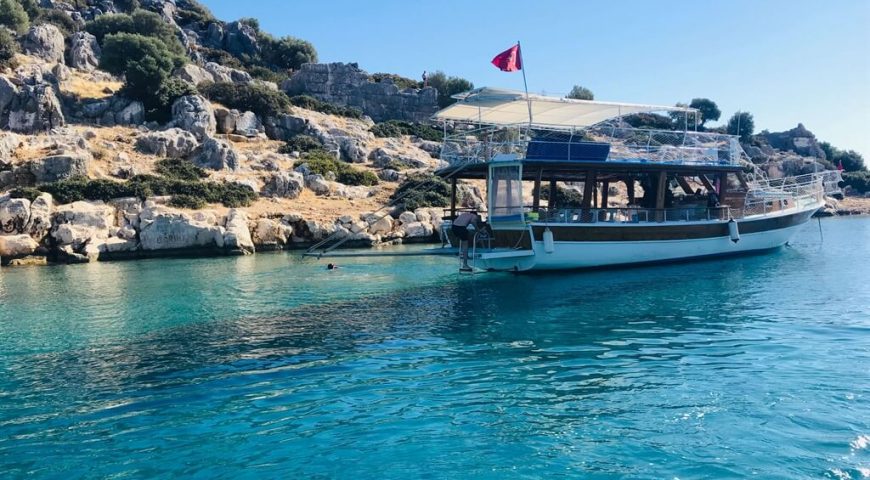 KAŞ KEKOVA TEKNE TURU